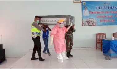 Personil-Polres-TTS-dan-Instansi-Terkait--Melaksanakan--Latihan-Pemulasaran-dan-Pemakaman-Jenasah-Covid-–-19