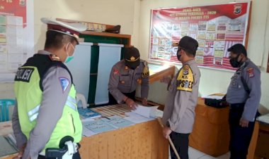 Pengecekan-Posko-Ops-Ketupat-Oleh-Kapolres-TTS