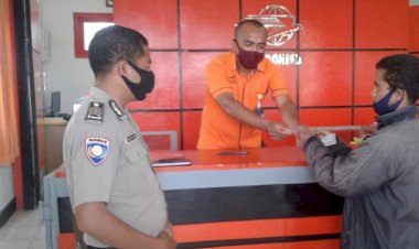 Penyaluran-BST,-Anggota-Polsek-Mollo-Utara-Melaksanakan-Pemantauan-dan-Pengamanan