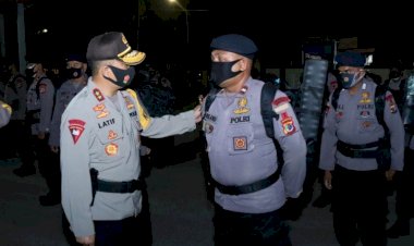 Kapolda-NTT-Pimpin-Apel-Pelepasan-Personil-Brimobda-NTT-BKO-Polda-Metro-Jaya