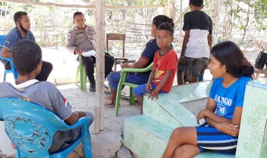 Sambangi-Warga,-Bhabinkamtibmas-Ajak-Jaga -Sama-Sama-Jaga-Kamtibmas