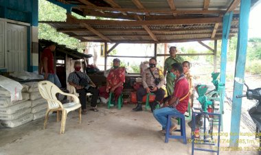 Wujudkan-Kamtibmas,-Bhabinkamtibmas-Sambangi-Warga