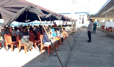 Hadir-Di-Gerai-Vaksin-Presesi--Polres-TTS,-Warga-Diimbau-Tetap-Patuhi-Prokes