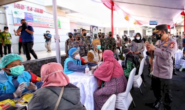 Gandeng-PCNU-Banyuwangi,-Kapolri-Kejar-Target-70-Persen-Vaksinasi-Presiden-Jokowi