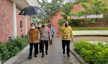 Kapolda-NTT-Dampingi-Wakil-Presiden-RI-Tinjau-UMKM-di-Puncak-Waringin-Labuan-Bajo