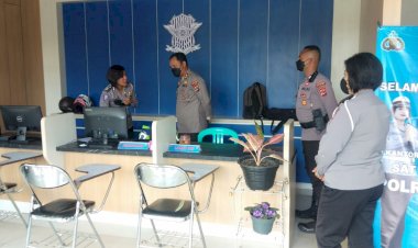 Berkeliling--di-Setiap-Ruang-kerja-Lingkup-Polres-TTS,-Kapolres-Beri-Motifasi-Anggota
