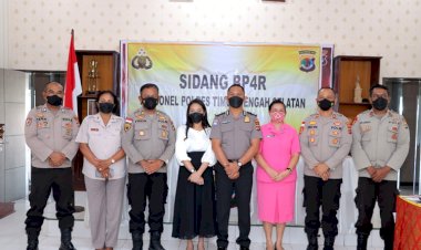 Jalani-Sidang-BP4R,-Pasangan-Sidang--Baca-dan-Tanda-Tangan-Pakta-Integritas