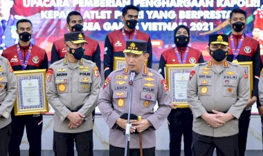 Kapolri-Berikan-Penghargaan-ke-Atlet-Polri-yang-Sumbang-Medali-untuk-Indonesia-di-Sea-Games