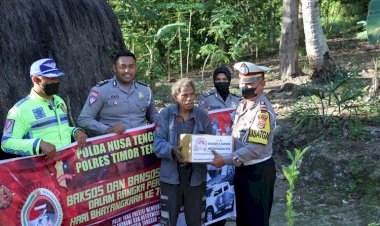 Baksos-dan-Bansos-Jelang-Hari-Bhayangkara-Ke-78,-Sat-Lantas-Polres -Bagi- Bansos- Kepada-Warga-Yang-Membutuhkan