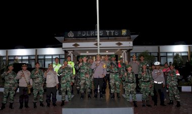 Jamin- kamtibmas-Aman-Kondusif-Jelang-Perayaan -Idul-Fitri-1444-H,-Bersinergi,-Kapolres-TTS-dan-Dandim-1621/TTS-Pimpin-Langsung-Patroli-Malam