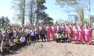 Kembali,-Polri Lestarikan-Negeri,-Polres-TTS-Tanam-Sejumlah-Pohon