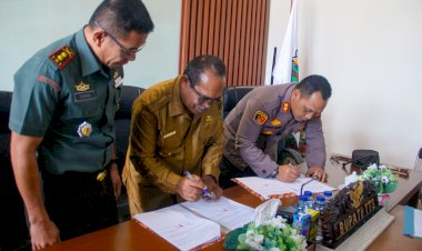 Pilkada-Kabupaten-TTS,-Kapolres-TTS-,-Dandim-TTS-dan-PJ-Bupati-TTS-Tanda-Tangan-NPHD