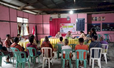 Polsek-Amanuban-Selatan-Laksanakan-Jumat-Curhat-dengan-Masyarakat