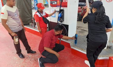 Lakukan-Pengawasan-Dan-Penertiban,--Polres-TTS-Uji-Takaran-BBM-Subsidi-Di-SPBU-Oenali-TTS