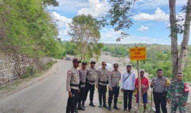 Antisipasi-Kecelakaan-lalu-Lintas,- Penutupan-Jalan-dan-Memasang -Tanda-Peringatan-Longsor