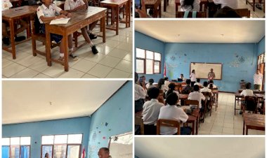 Polres-TTS-Melaksanakan-Sosialisasi-Penerimaan-Siswa-Siswi-Baru-SMA-Kemala-Taruna-Bhayangkara-di-SMP-Negeri-1-SoE