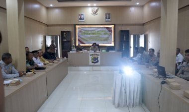 Persiapan-Pengamanan-Perayaan-Nataru-Yang-aman-Kondusif,-Polres-TTS-Gelar-Rakor-Bersama-Lintas-Sektoral