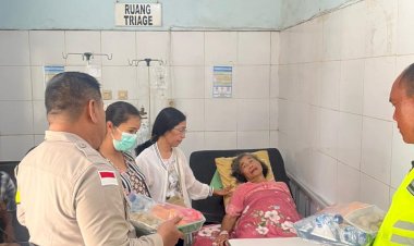 Polres-TTS-Berbagi-Kasih,-Berikan-Parcel-kepada-Korban-Kecelakaan-Lalu-Lintas