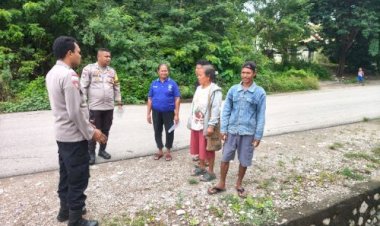 Perkuat-Kamtibmas,-Personel-Polsek-Amanuban-Selatan-Gelar-Patroli-Dialogis-di-Desa-Pollo