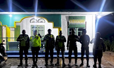 Aman-dan-Lancar-Polres-TTS-Melaksanakan-Pengamanan-Sholat-Tarawih