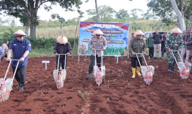 Dukung-swasembada-pangan,-Polres-TTS-melakukan-penanaman-jagung-Kuartal-I-tahun-2026