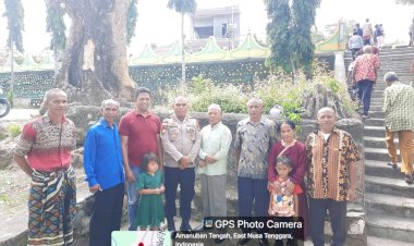 Kapolsek-Amanuban-Tengah-Laksanakan--Minggu-Kasih-dan-Sampaikan-Pesan-Kamtibmas