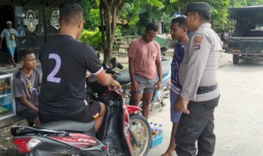 Himbauan-Kamtibmas-Waspadai-TPPO-dan-Potensi-Bencana-Alam,-Kanit-Binmas-Polsek-Batu-Putih-Laksanakan-Patroli-ke-Warga