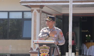 Polres-TTS-Laksanakan-Upacara-Kenaikan-Pangkat-Pengabdian,-Kabag-Ops-Polres-TTS-Naik-Jadi-Kompol