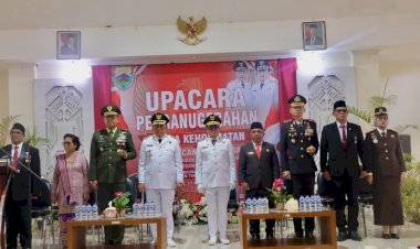Kapolres-TTS-Hadiri-Upacara-Penganugerahan-Satyalancana-Karya-Satya-bagi-PNS-Kab.-TTS
