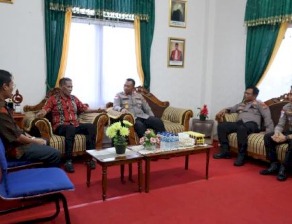 Perkuat Sinergitas dan Kerjasama, Kapolres TTS Silaturahmi ke Pengadilan Negeri Soe