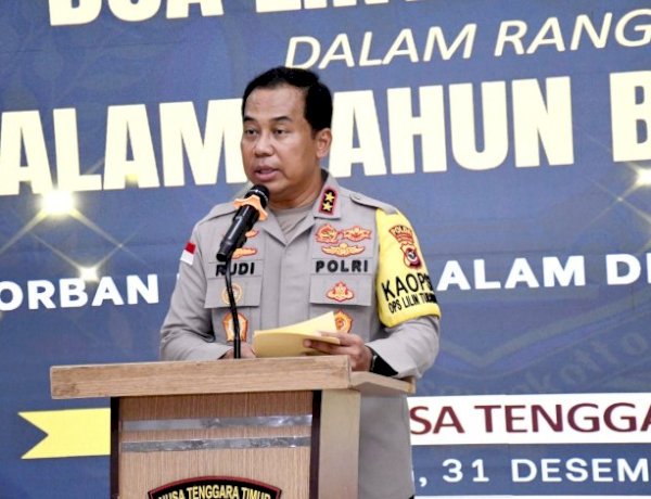 Kapolda NTT Pimpin Doa Lintas Agama Sambut Malam Tahun Baru 2026, Wujud Empati bagi Korban Bencana di Sumut dan Aceh