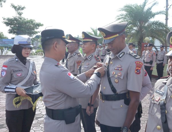 Polres TTS Rotasi Lima Pejabat Utama Lingkup Polres TTS Diantaranya 4 Kapolsek 1 Kabag & 1 Kasat