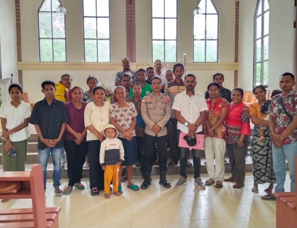 Polsek Amanuban Timur Beri Bekal Hukum dan Cegah KDRT bagi 11 Pasang Calon Pengantin