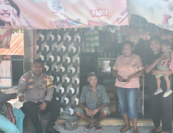 Bhabinkamtibmas Polsek Amanuban Selatan Sambang Desa Mio: Himbau Jaga Kamtibmas dan Hindari Miras