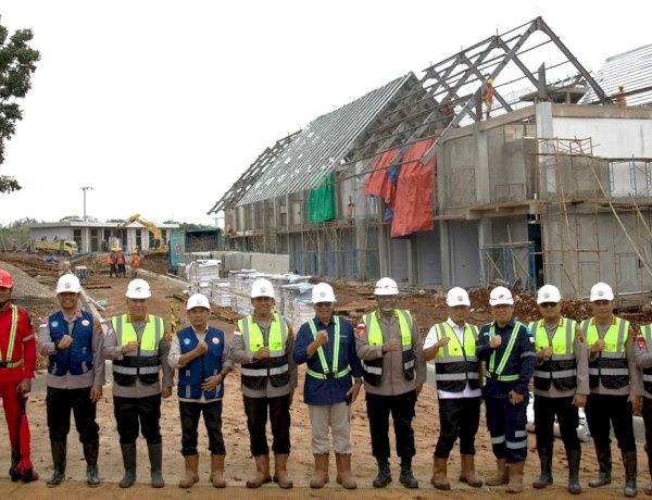 Kawal Proyek Strategis Nasional, Kapolda NTT Tinjau Langsung Pembangunan SMA Unggul Garuda TTS dan Lahan Batalyon Brimob