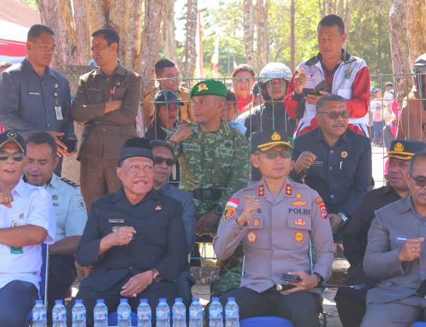 Semarak HUT ke-81 RI di Soe: Polres TTS Kawal dan Amankan Pembukaan Serta Perlombaan Gerak Jalan.
