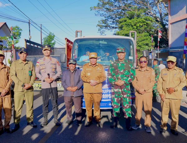 Kapolres TTS  Bersama Bupati dan Forkopimda Melepas Bantuan Untuk Korban Bencana Alam Gempa Bumi Flores