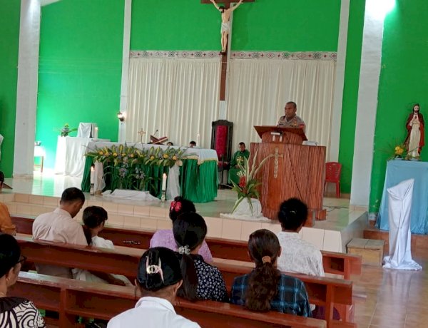 Minggu Kasih di Gereja Sta. Maria Imaculata Kapan, Kapolsek Mollo Utara Ajak Umat Waspada TPPO dan Jaga Kamtibmas