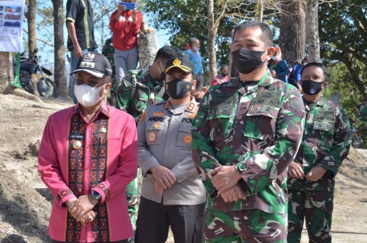 Kapolres TTS Hadiri Kunjungan  Pangdam Udayana IX Di Desa Oelbubuk