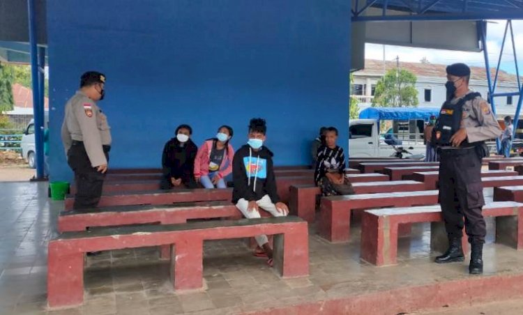 Tinkatkan Disiplin  Warga Tertib Prokes , Satuan Samapta Polres TTS Patroli Sambang