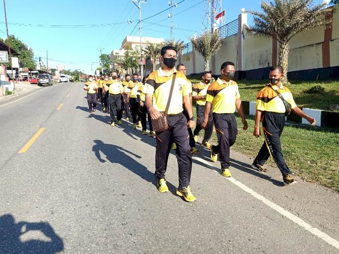 Selepas Apel pagi, Personil Polres TTS Olah Raga Bersama