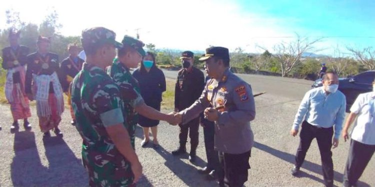 Sinergitas TNI- Polri,  Kapolres TTS Sambut Kasad TNI AD Di Acara Peresmian Pompa Hidram