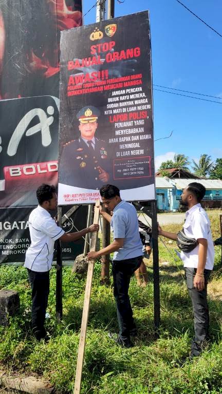 Cegah TPPO, Polres TTS Pasang Spanduk Imbauan