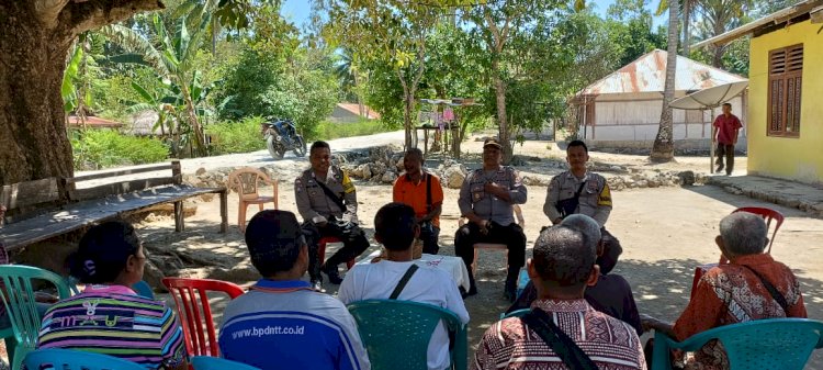 Melalui Jumat Curhat, Warga Desa  Oe ekam Sampaikan Saran usul