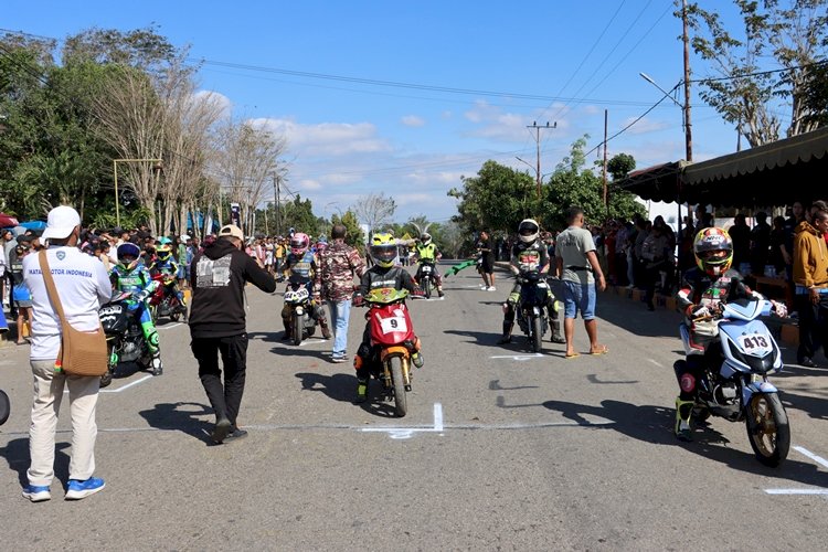 Sinergitas TNI – Polri , Kodim 1621/TTS dan Polres TTS Gelar Kejuaraan Road Race