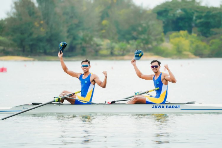 Denri Maulidzar Borong Tiga Emas Lewat Cabor Dayung Rowing di PON XXI Aceh Sumut