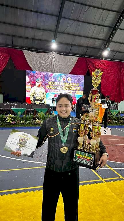 Personel Polres Lamongan, Bripda Sholeh Maulana, Raih Medali Emas di Pencak Silat Pangdivif 2 Cup 2025