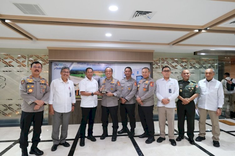 BULOG DAN POLRI SINERGI DUKUNG KETAHANAN PANGAN DAN KESEJAHTERAAN PETANI JAGUNG