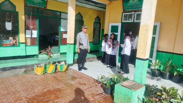 Satbinmas Polres TTS Laksanakan Bintibsos di MTS AL-IKLAS Soe
