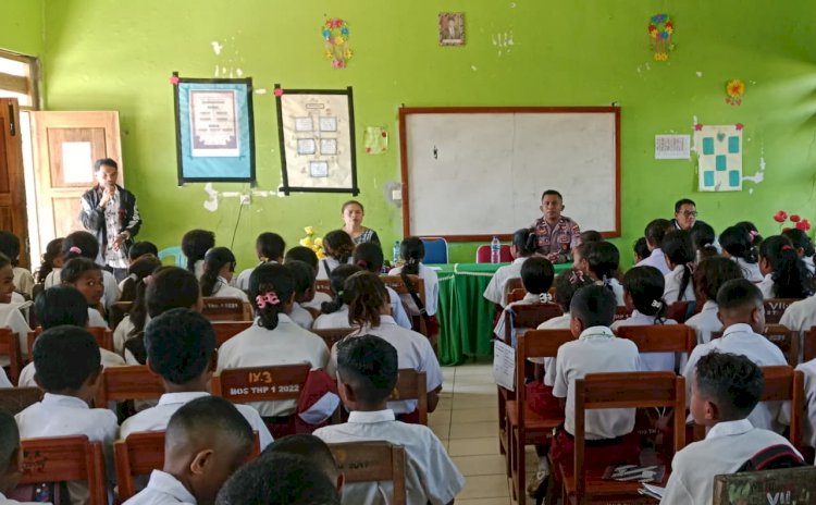 Tingkatkan Kemitraan, Kanit Binmas Polsek  Laksanakan Binpolmas di SMPN 1 Oinlasi